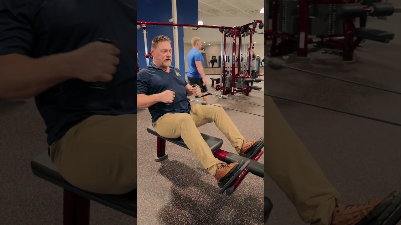 Better low rows: advanced method for a more productive workout. #evansville #newburgh #gymshorts