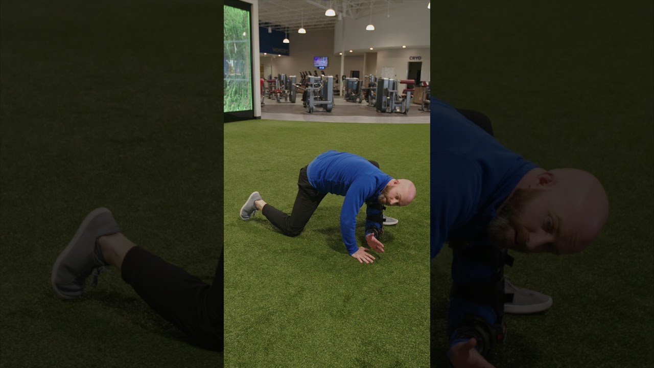 World's greatest stretch! #joinbfit #evansville #newburgh #personaltraining #mobilitytraining