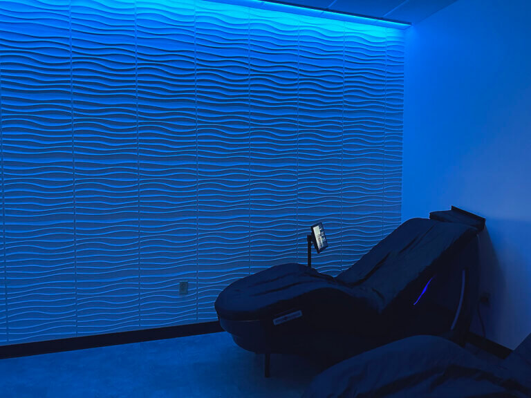 Evansville gym fitness East massage chairs hydromassage